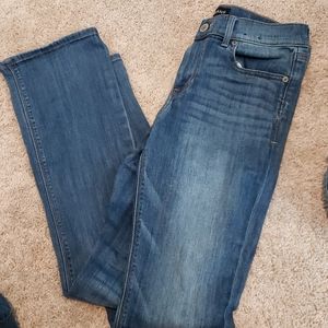 Express Barely Boot mid rise Jean's